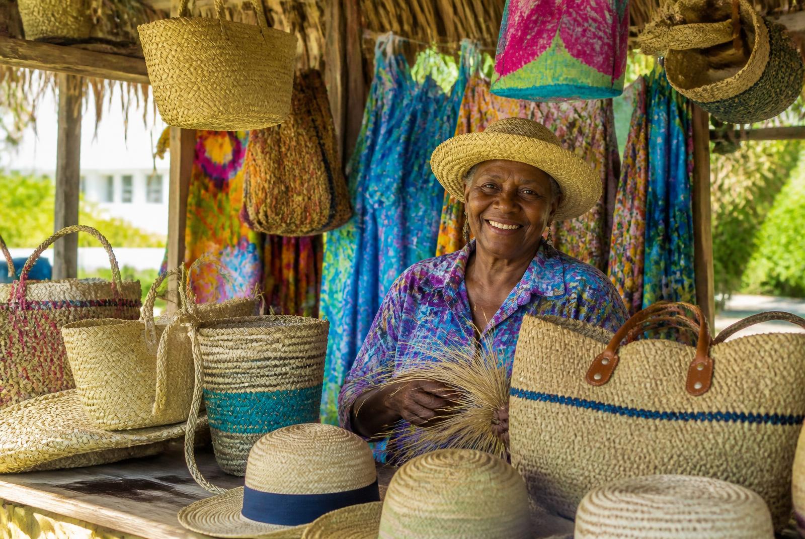 Straw Market & Bay Street Shopping